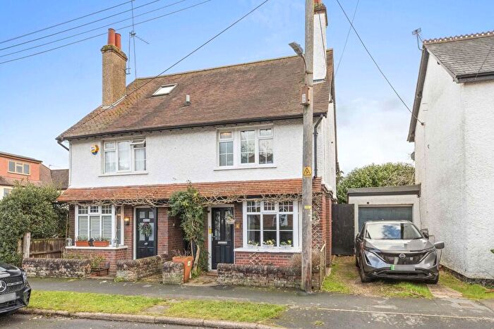 3 Bedroom Semi Detached House For Sale In Pineapple Road, Amersham, HP7