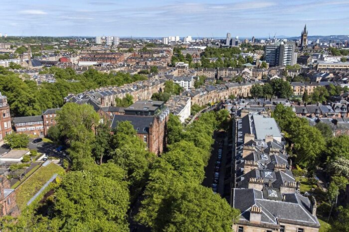 3 Bedroom Apartment For Sale In Victoria Crescent Road, Dowanhill, Glasgow, G12