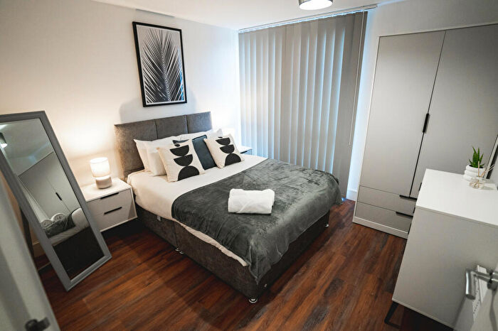 2 Bedroom Apartment To Rent In Great Central, Sheffield, Yorkshire, S3