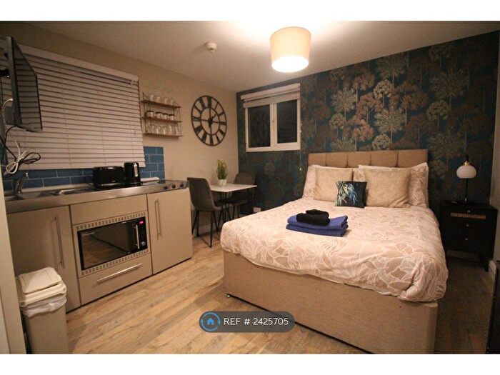 Studio To Rent In Holyhead Road, Coventry, CV1