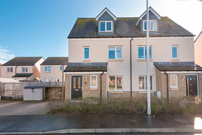 4 Bedroom Semi-Detached House For Sale In Home Avenue, Dunbar, East Lothian, EH42