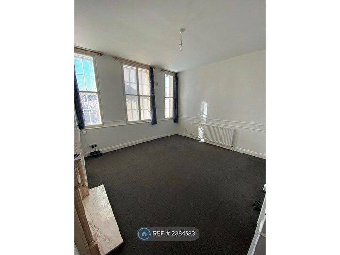 2 Bedroom Flat To Rent In Westgate Road, Newcastle Upon Tyne, NE4