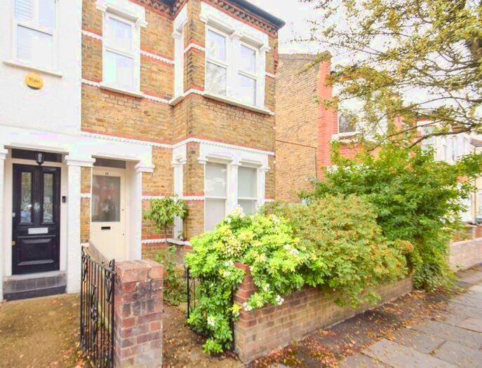 1 Bedroom Flat To Rent In Ridley Road, London, SW19