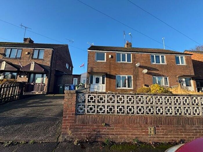 3 Bedroom House To Rent In Cover Drive, Darfield, Barnsley, S73