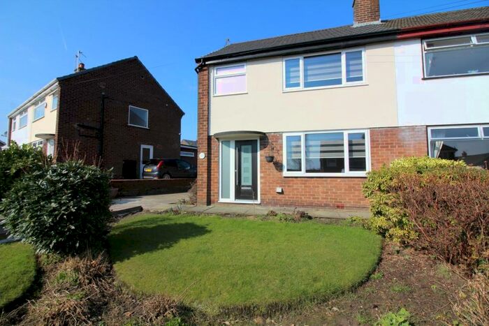 3 Bedroom Semi-Detached House To Rent In Greenhill Road, Bury, BL8