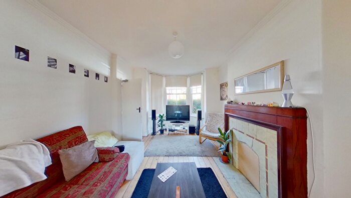 3 Bedroom Semi-Detached House To Rent In Cottesmore Road, Lenton, Nottingham, NG7