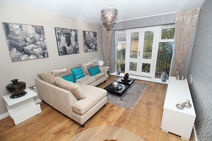 2 Bedroom Flat To Rent In Arlington House, Park Lodge Avenue, West Drayton, Greater London, UB7