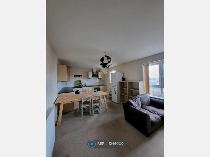 2 Bedroom Flat To Rent In Friars Road, Coventry, CV1