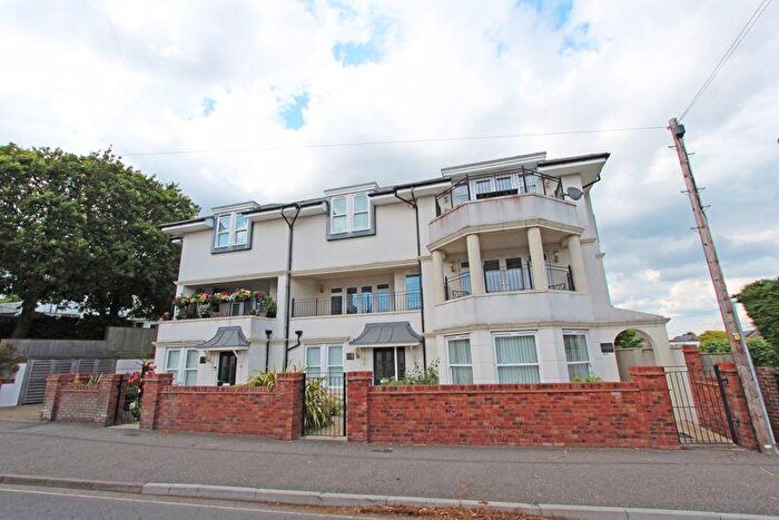 3 Bedroom Terraced House To Rent In Mudeford, Christchurch, BH23