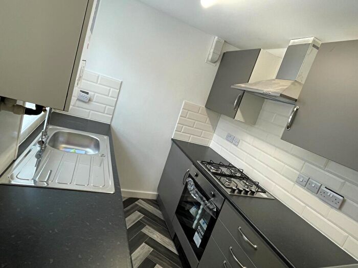 1 Bedroom Apartment To Rent In Cross Lane, Radcliffe, M26