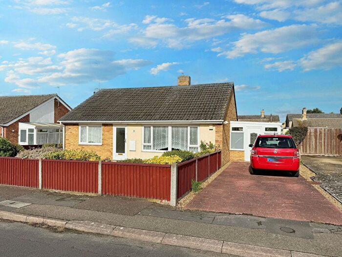3 Bedroom Bungalow For Sale In Kings Parade, Soham, CB7