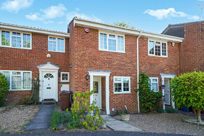 2 Bedroom Terraced House For Sale In Willows Close, Pinner, HA5