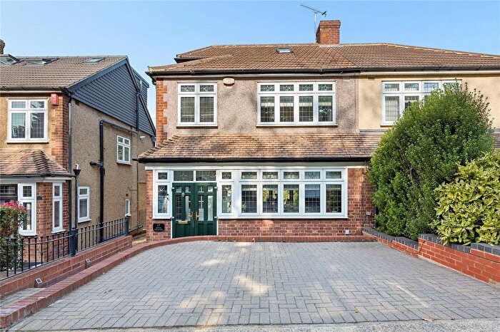 4 Bedroom Semi Detached House For Sale In Pettits Boulevard, Romford, RM1