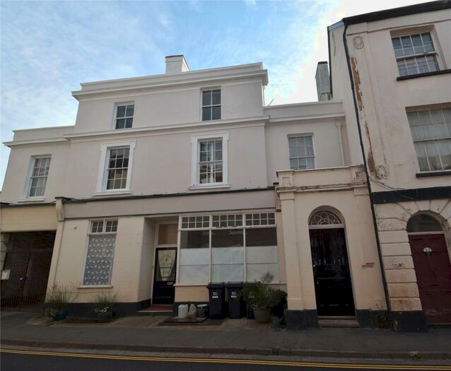 3 Bedroom Apartment To Rent In St. Peter Street, Tiverton, EX16