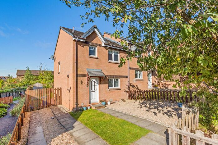 3 Bedroom Semi Detached House For Sale In Colliston Road, Dunfermline, Fife, KY12