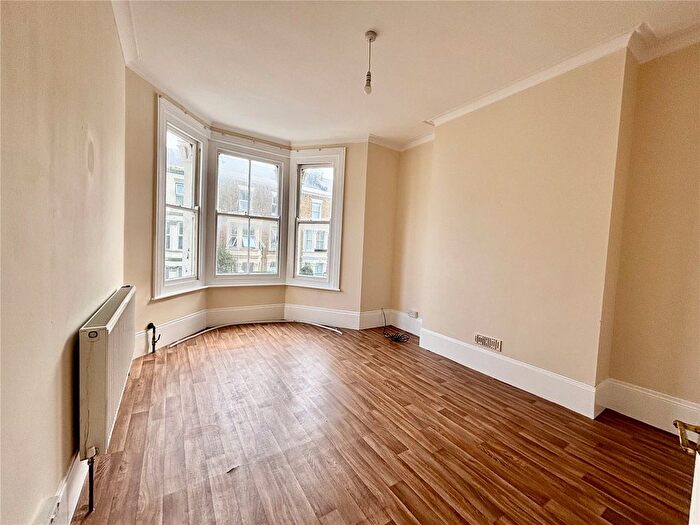 2 Bedroom Flat To Rent In Gordon Road, Margate, Kent, CT9