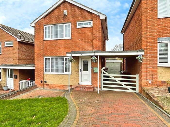 3 Bedroom Detached House For Sale In Nethergreen Avenue, Killamarsh, Sheffield, Derbyshire, S21