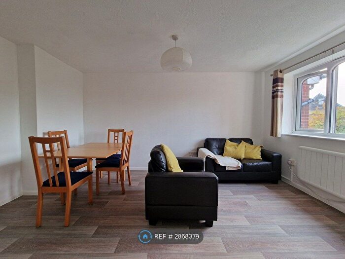 1 Bedroom Flat To Rent In Southgate, London, N14