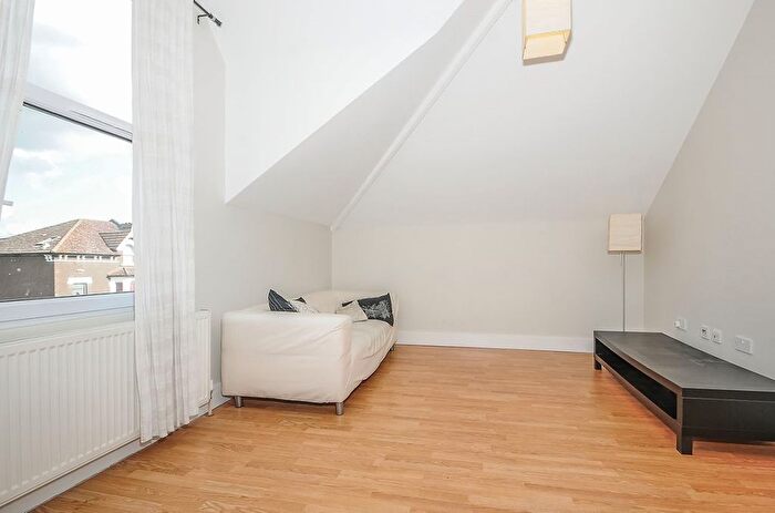 1 Bedroom Property To Rent In Lanier Road, Hither Green, London, SE13