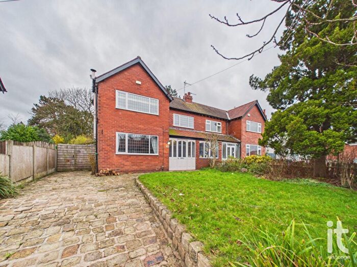 3 Bedroom Semi Detached House For Sale In Brinkburn Road, Hazel Grove, Stockport, SK7