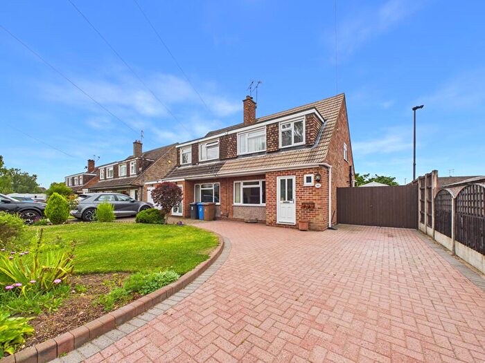 3 Bedroom Semi-Detached House For Sale In Buttermere Drive, Allestree, DE22