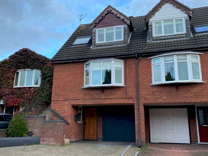 3 Bedroom Semi-Detached House To Rent In Cornhill, Allestree, Derby, DE22