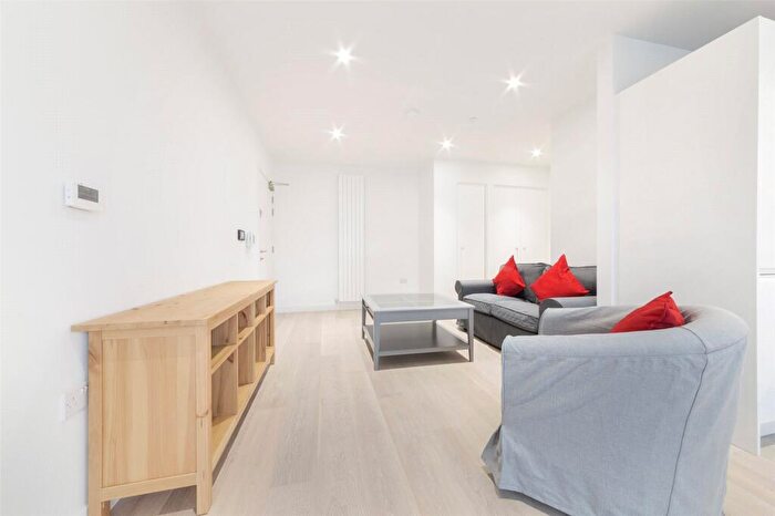 1 Bedroom Apartment To Rent In Windlass House, Schooner Road, Royal Wharf, London, E16