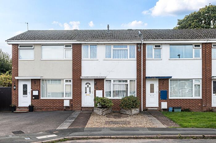 3 Bedroom Terraced House For Sale In Bilbie Close, Cullompton, Devon, EX15