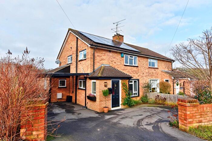 3 Bedroom Semi-Detached House To Rent In Cooper Road, Henley On Thames, RG9