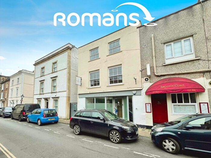 2 Bedroom Apartment To Rent In Portland Street, BS8