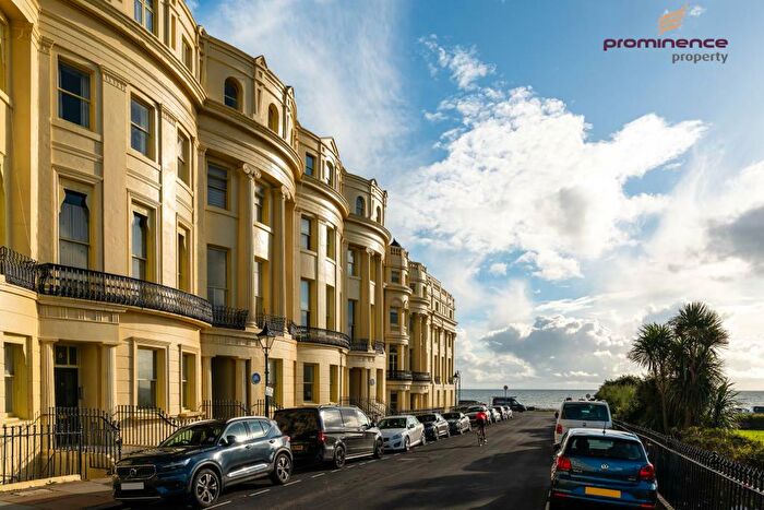 2 Bedroom Apartment To Rent In Brunswick Square, Hove, BN3