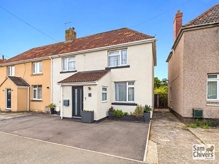 3 Bedroom Semi-Detached House For Sale In Kilmersdon Road, Haydon, BA3
