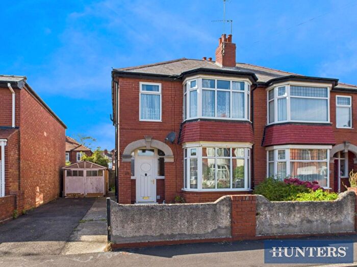 3 Bedroom Semi-Detached House For Sale In St. Andrew Road, Bridlington, YO16