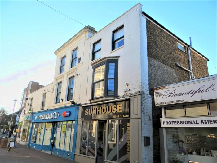 3 Bedroom Flat To Rent In High Street, Deal CT14