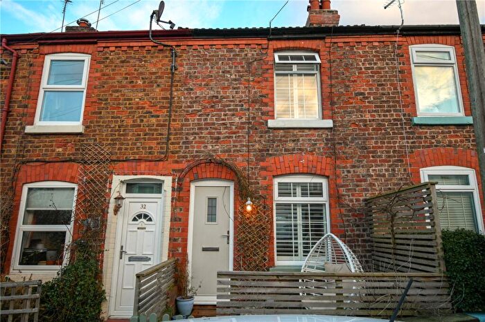 2 Bedroom Terraced House To Rent In Birkett Road, West Kirby, Wirral, CH48