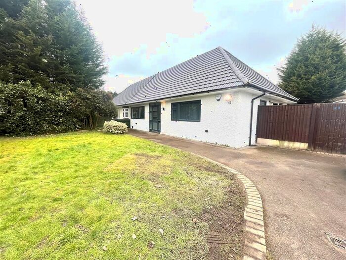 2 Bedroom Bungalow To Rent In Middleton Boulevard, Wollaton, Nottingham, NG8