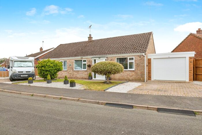 3 Bedroom Bungalow For Sale In Neville Close, Saham Toney, Norfolk, IP25