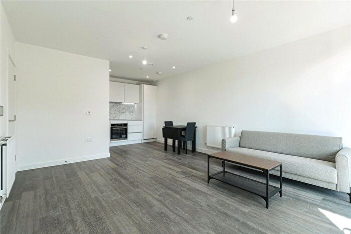1 Bedroom Flat To Rent In Perryfield Way, London, NW9