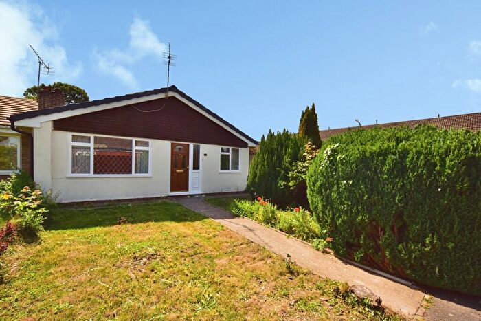 3 Bedroom Bungalow For Sale In Heath Field, Maidstone, Kent, ME17