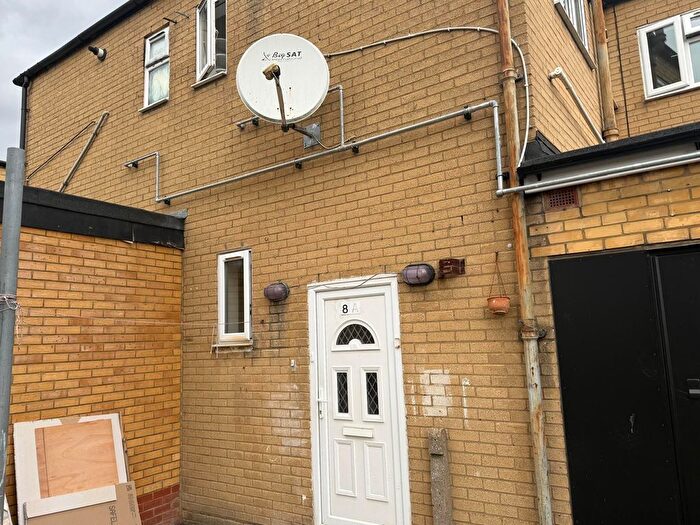 2 Bedroom Flat To Rent In New Heston Rd, Heston, TW5