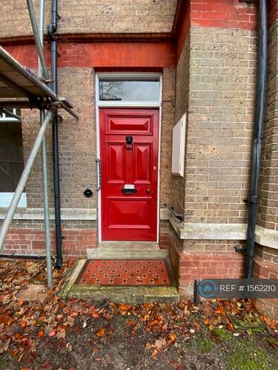 1 Bedroom Flat To Rent In Prince Of Wales Road, Dorchester, DT1