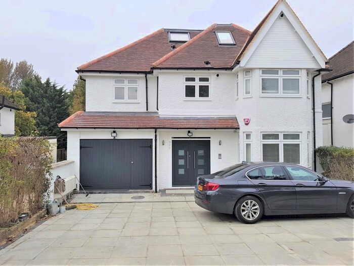 1 Bedroom Flat To Rent In Watford Way, London, NW4