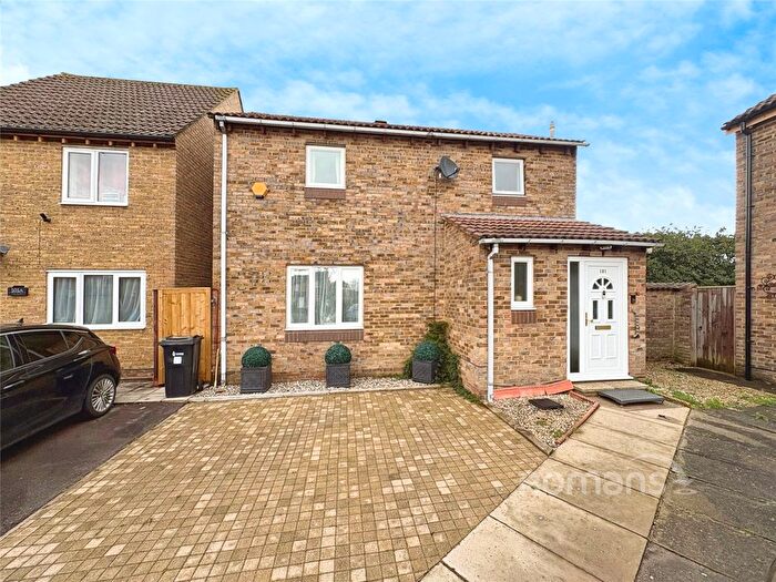 3 Bedroom Detached House For Sale In The Delph, Lower Earley, Reading, RG6
