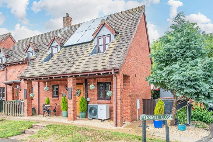 2 Bedroom Semi-detached House For Sale In Pensmill, Eardiston, WR15