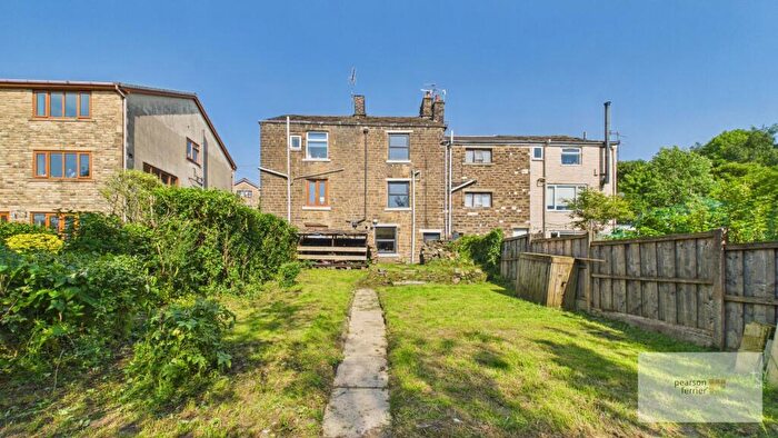 2 Bedroom Terraced House For Sale In Whalley Road, Ramsbottom, Bury, BL0