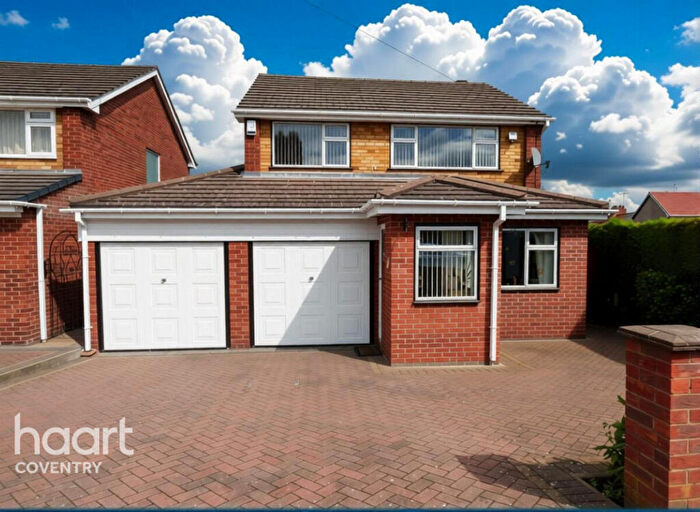 3 Bedroom Detached House For Sale In Wood Hill Rise, Coventry, CV6