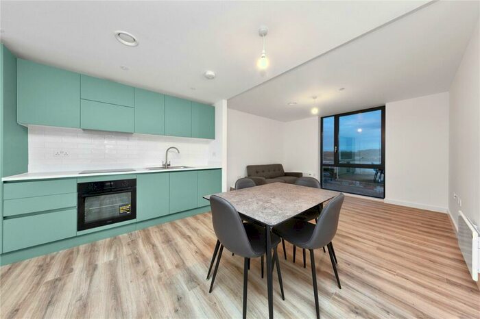 1 Bedroom Apartment To Rent In Chevette Court, Kimpton Road, Luton, LU2