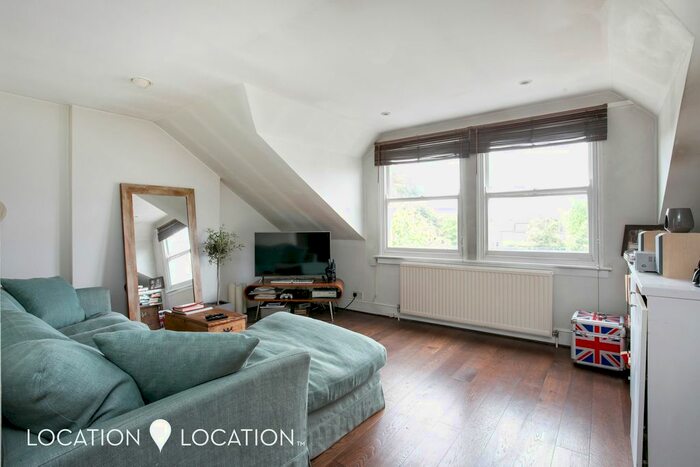 1 Bedroom Flat To Rent In Dunsmure Road, London, N16