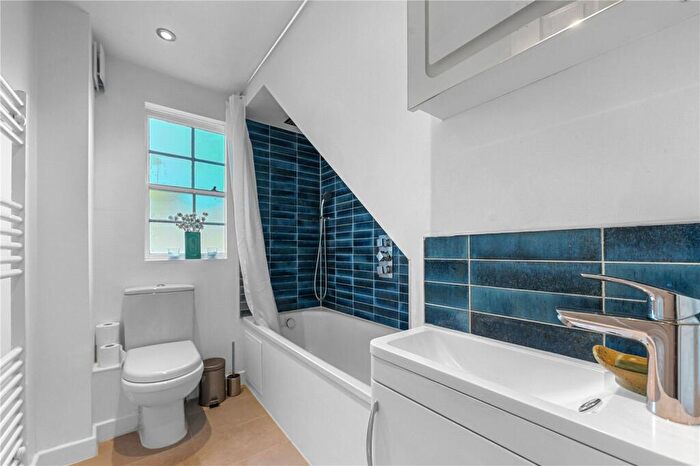 1 Bedroom Detached House For Sale In Bermondsey Wall East, Bermondsey, London, SE16
