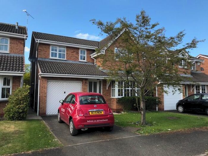 4 Bedroom Detached House To Rent In Sovereign Close, Northwich, CW9